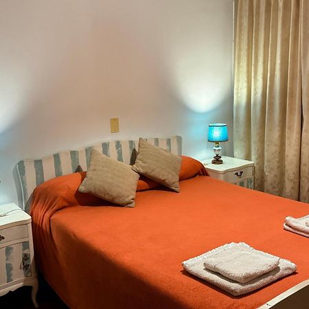 Departamento Centrico Mendoza Apartment Luaran gambar